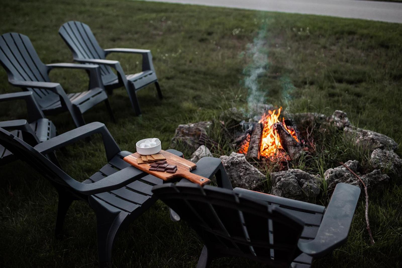 Apartmán Hamilton'S Stunning Lake Views! Modern Open Concept Hottub,Firepit, 3Br Exteriér fotografie